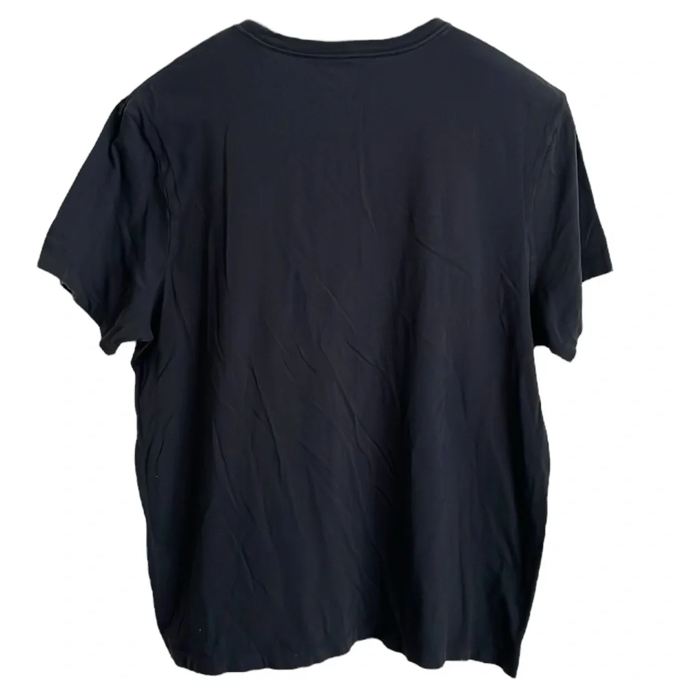 J. Crew washed‎ 100% cotton men’s Size 2XL t-shirt. Color is navy blue.